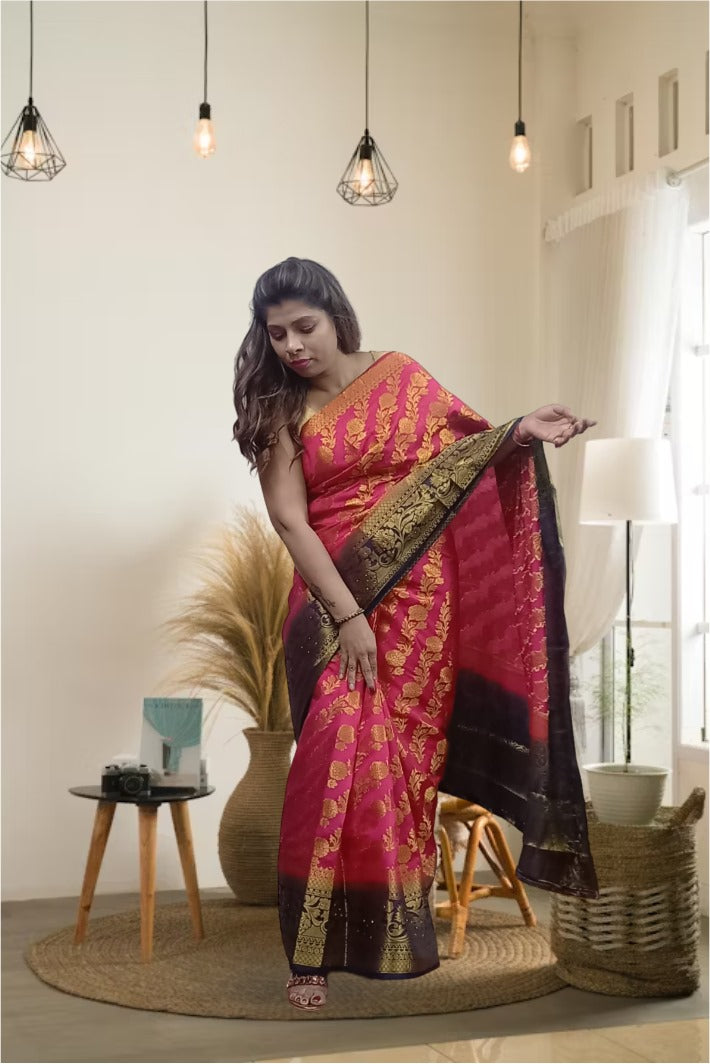 Krakshi- Magenta Colour Silk saree with the designer Palu for women