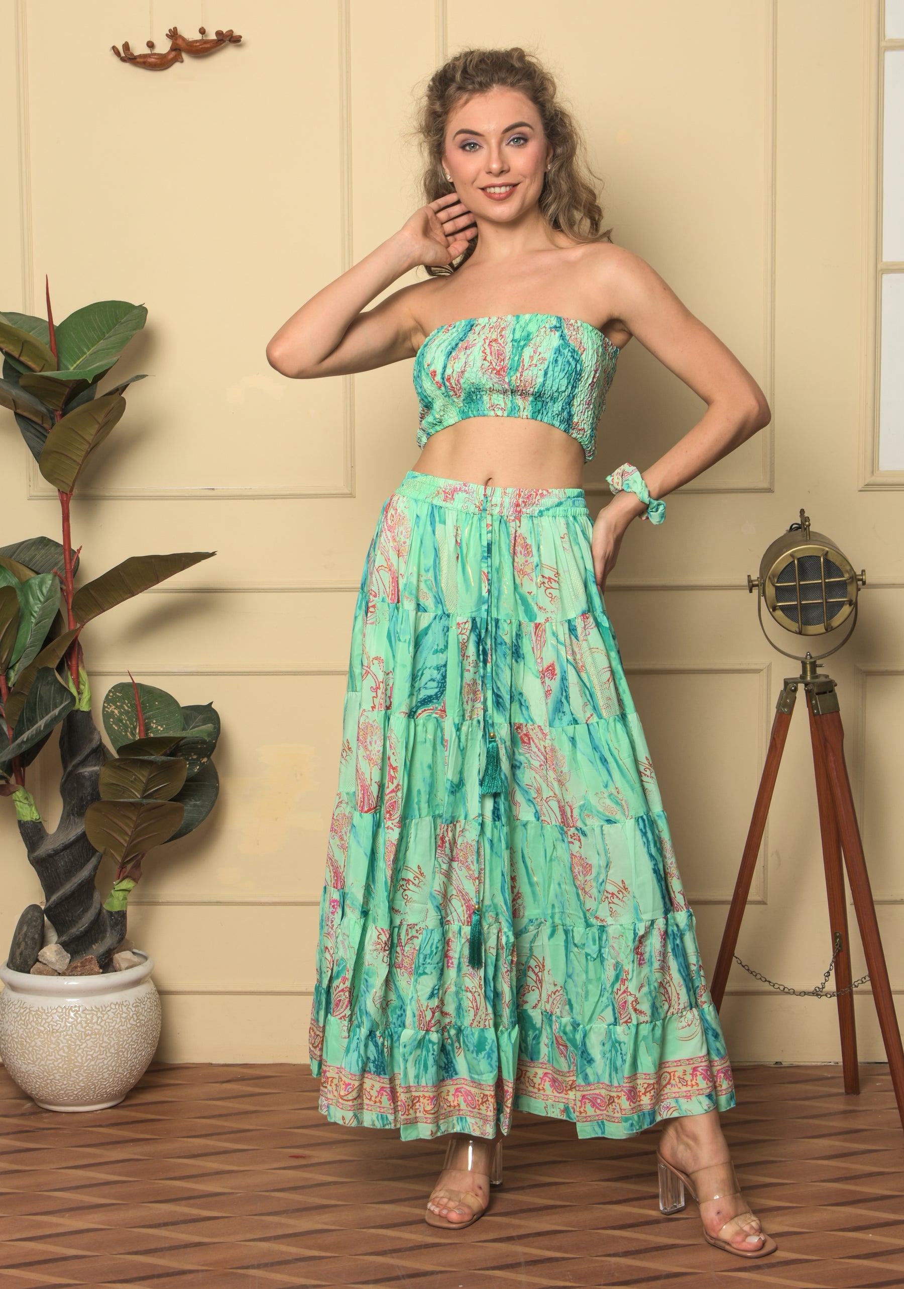 Krakshi-Bohemian Long Skirts Flowy High Waist A Line Maxi Skirts for Women Summer Pleated , Turquoise colour, Tube Top, Flary shrug for knot